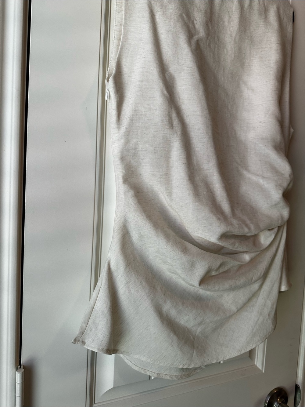 Women’s Sleeveless Boatneck Blouse in Cream - Picture 4 of 9